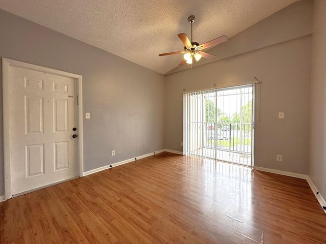 640 Cypress Club Way G, Deerfield Beach, FL 33064