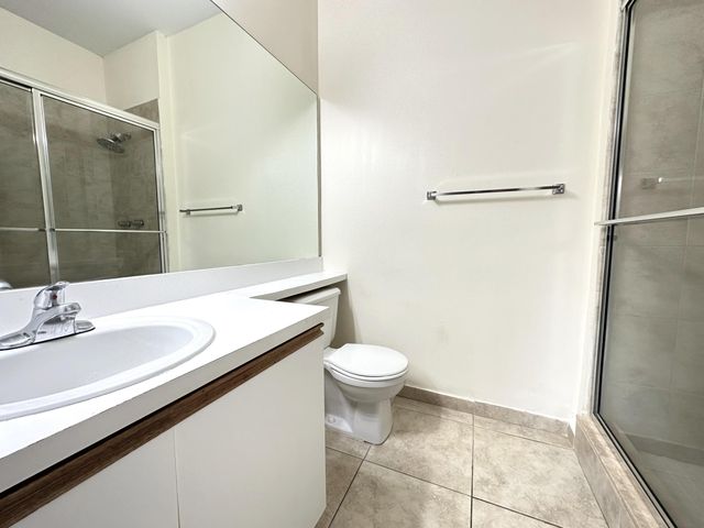 640 Cypress Club Way G, Deerfield Beach, FL 33064