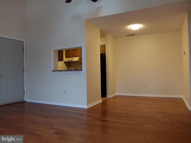 4906 RAVENS CREST DR, Plainsboro, NJ 08536