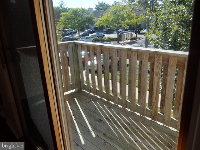 4906 RAVENS CREST DR, Plainsboro, NJ 08536