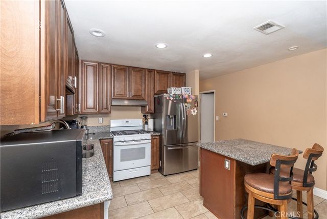 1143 S Clifpark, Anaheim, CA 92805