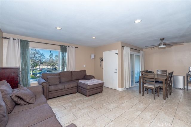 1143 S Clifpark, Anaheim, CA 92805