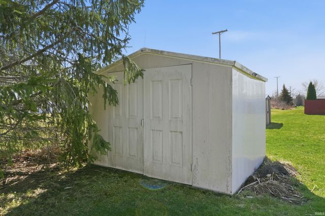 1404 Virginia Lane, Auburn, IN 46706