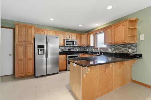 1404 Virginia Lane, Auburn, IN 46706