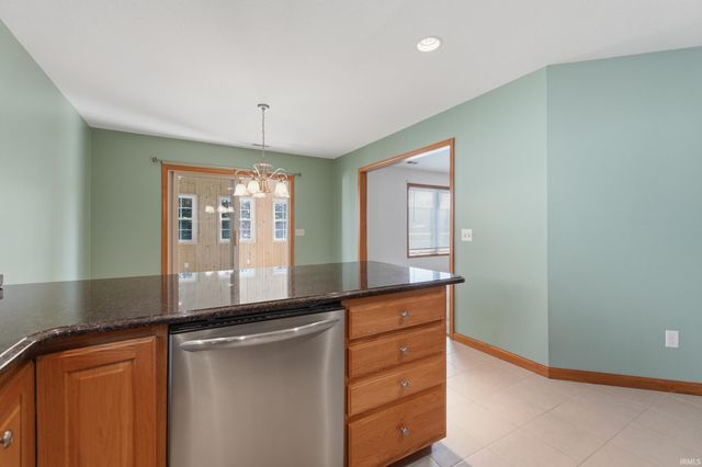 1404 Virginia Lane, Auburn, IN 46706