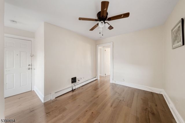 226 N 9th St 3, Newark City, NJ 07107