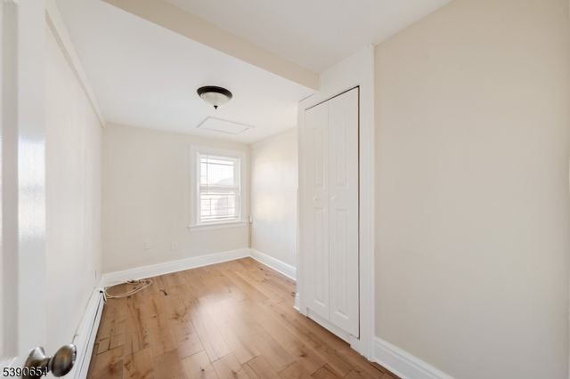 226 N 9th St 3, Newark City, NJ 07107