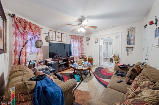 226 N 9th St 3, Newark City, NJ 07107