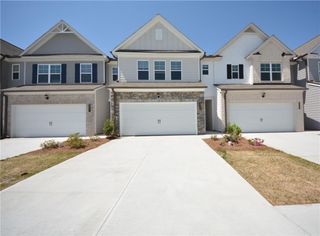 3829 Billabong Trail, Gainesville, GA 30506