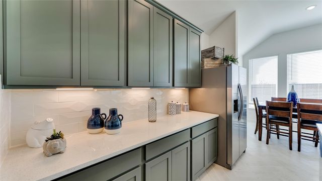 121 Cecilia Cove Court, Dayton, TX 77535