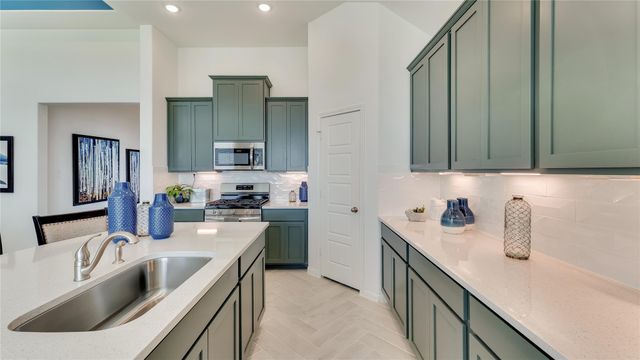 121 Cecilia Cove Court, Dayton, TX 77535