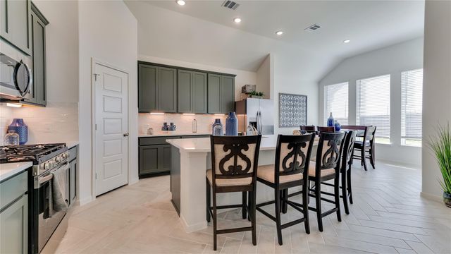 121 Cecilia Cove Court, Dayton, TX 77535