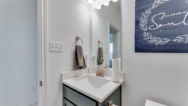 121 Cecilia Cove Court, Dayton, TX 77535