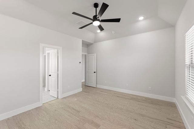 2352 Bell Way, Forney, TX 75126