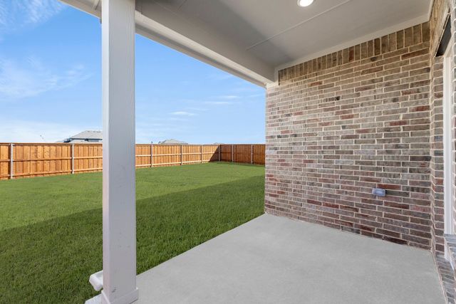2352 Bell Way, Forney, TX 75126