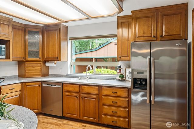 281 E Saint Andrews Drive, Shelton, WA 98584