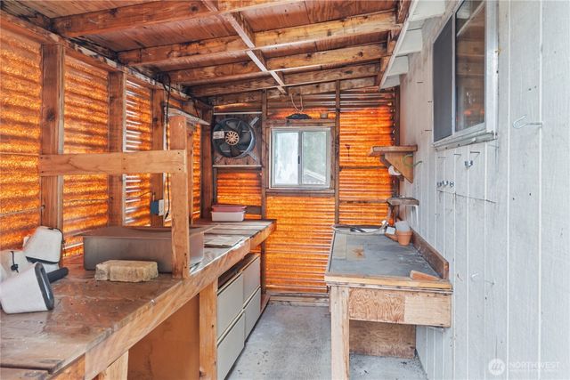 281 E Saint Andrews Drive, Shelton, WA 98584