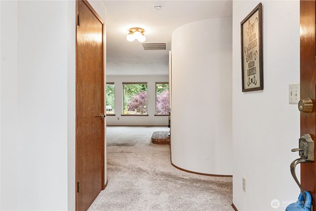 281 E Saint Andrews Drive, Shelton, WA 98584