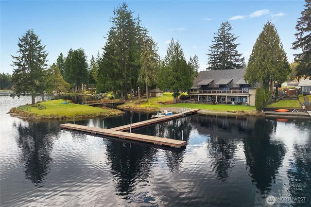 281 E Saint Andrews Drive, Shelton, WA 98584