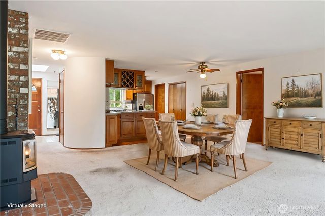 281 E Saint Andrews Drive, Shelton, WA 98584