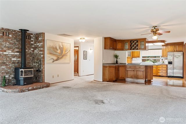 281 E Saint Andrews Drive, Shelton, WA 98584