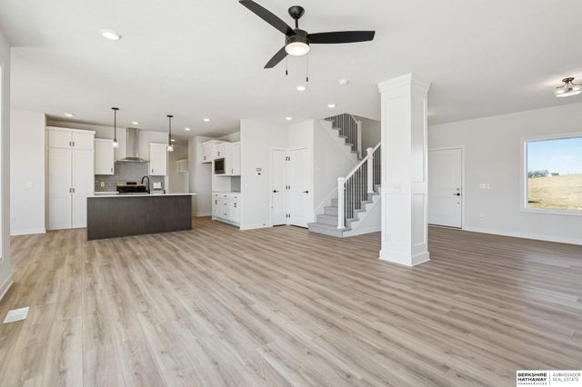 18055 Sycamore Drive, Gretna, NE 68028