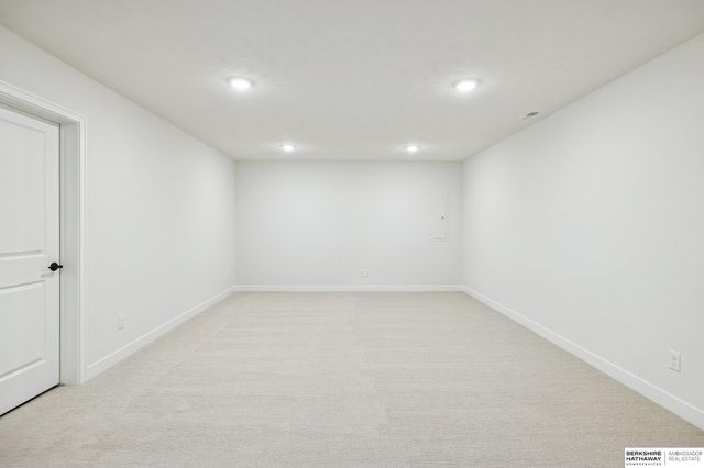 18055 Sycamore Drive, Gretna, NE 68028