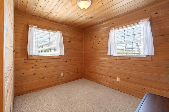 353 Fagan Drive, Inman, SC 29349