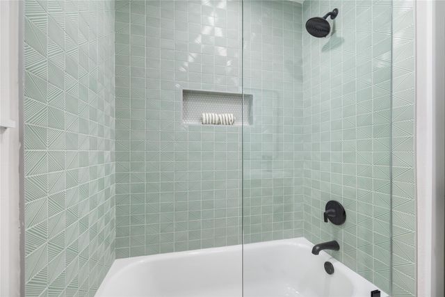 1003 Claxton Street, Houston, TX 77087