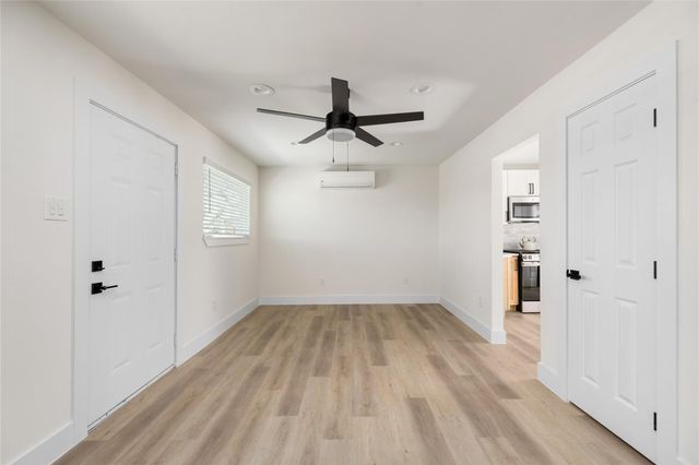 1003 Claxton Street, Houston, TX 77087