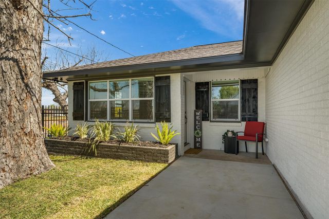 1003 Claxton Street, Houston, TX 77087