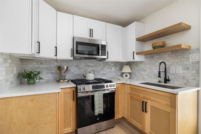 1003 Claxton Street, Houston, TX 77087