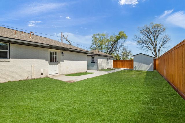 1003 Claxton Street, Houston, TX 77087