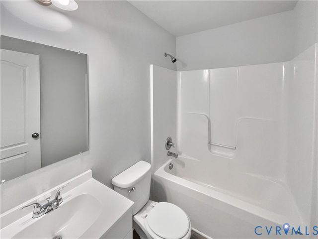 3912 Harrow Dr, Chester, VA 23831