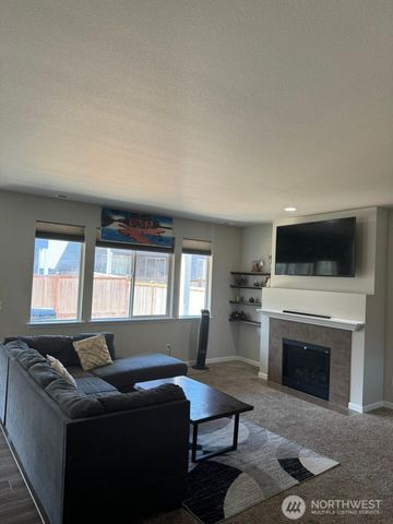 9976 Charles Street, Yelm, WA 98597