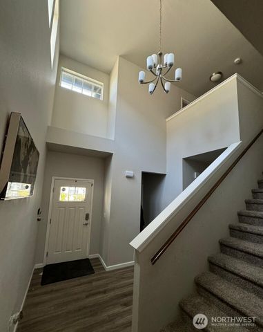 9976 Charles Street, Yelm, WA 98597