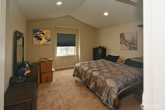 9976 Charles Street, Yelm, WA 98597