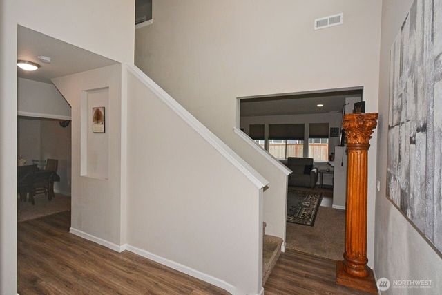 9976 Charles Street, Yelm, WA 98597