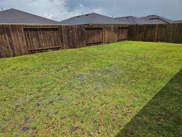 7831 Murciana Drive, Rosharon, TX 77583