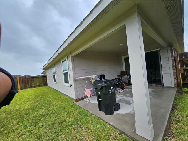7831 Murciana Drive, Rosharon, TX 77583