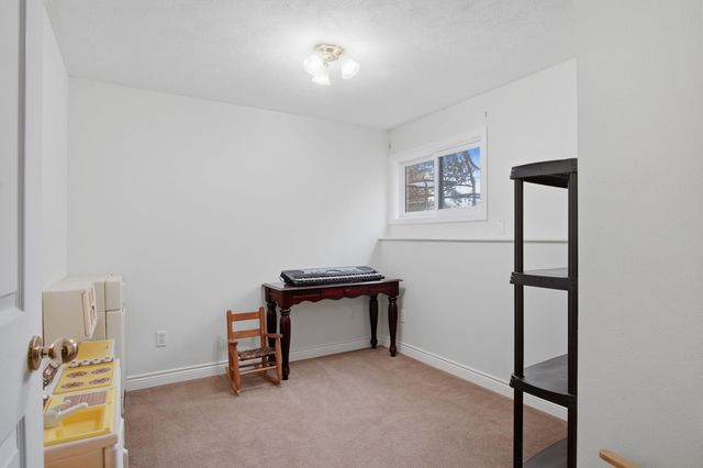 14922 E Belle Terre Ave, Veradale, WA 99037