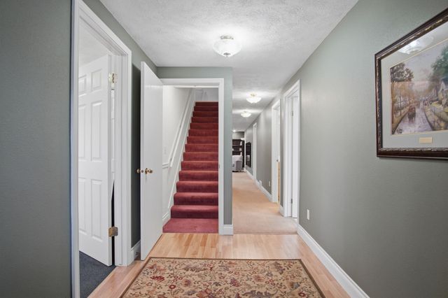 14922 E Belle Terre Ave, Veradale, WA 99037