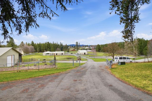 14922 E Belle Terre Ave, Veradale, WA 99037