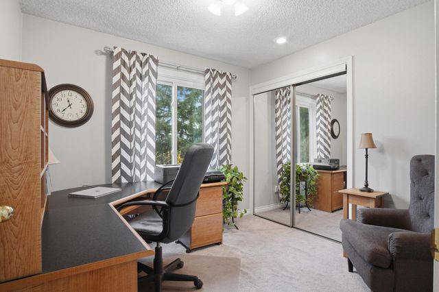 14922 E Belle Terre Ave, Veradale, WA 99037