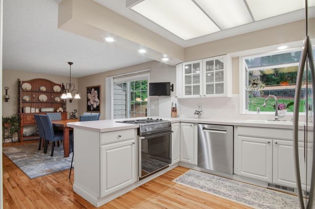 14922 E Belle Terre Ave, Veradale, WA 99037