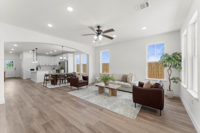 4509 5914 21, Cleveland, TX 77327