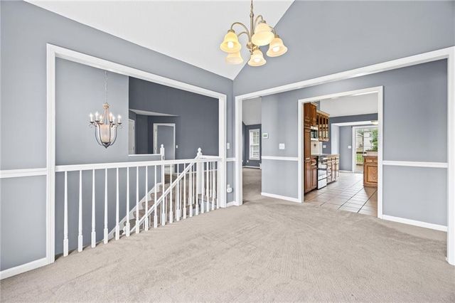 414 Donegal Drive, Smithville, MO 64089