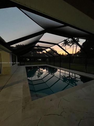 7400 SW 116th St, Pinecrest, FL 33156