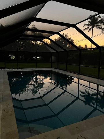 7400 SW 116th St, Pinecrest, FL 33156