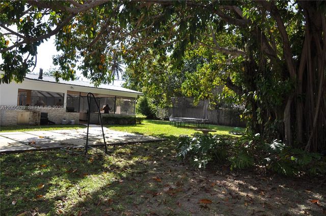 7400 SW 116th St, Pinecrest, FL 33156